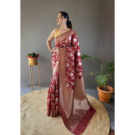 Pure Linen Cotton Saree with Copper and Gold Zari Weaving