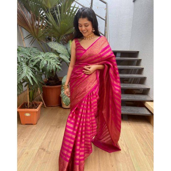 Cream & Red Fancy Banarasi Saree With Weaving – Bahuji - Online Fashion &  Lifestyle Store