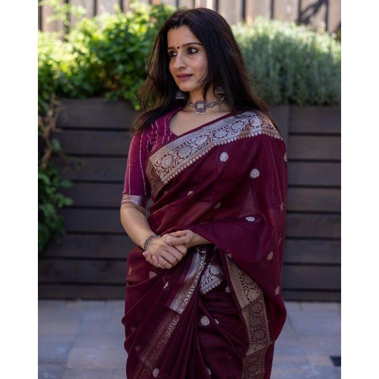 Purple Handwoven Banarasi Kadhua Silk Saree - Shivangi Kasliwal