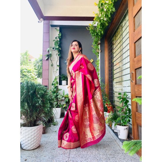 Beautiful Pinkish lichi silk saree with gold silver zari weaving